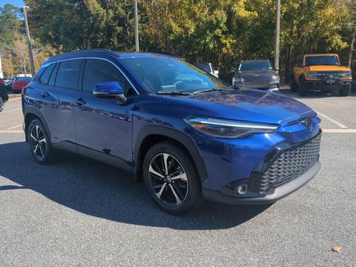 2024 Toyota Corolla Cross Hybrid XSE