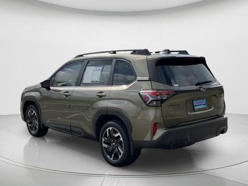Autumn Green Metallic 2025 Subaru Forester Limited
