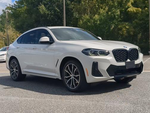 2022 BMW X4 xDrive30i