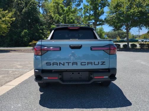 2025 Hyundai SANTA CRUZ SEL Activity