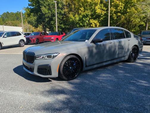 2022 BMW 750 750i xDrive