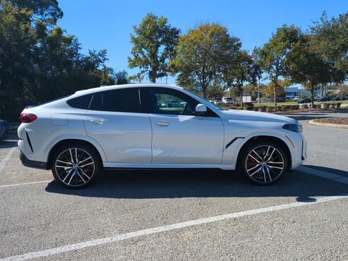 2026 BMW X6 xDrive40i