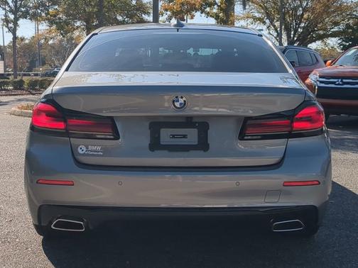 2023 BMW 530 530i