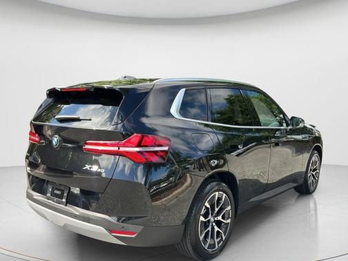 Black Sapphire Metallic 2026 BMW X3 30 xDrive