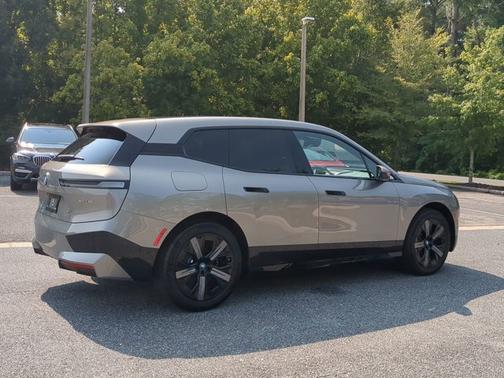 2024 BMW iX xDrive50