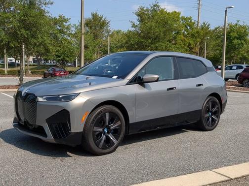 2024 BMW iX xDrive50