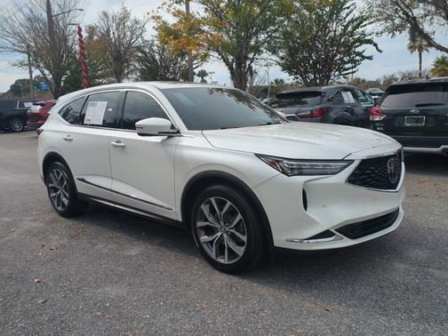 2022 Acura MDX w/Technology Package