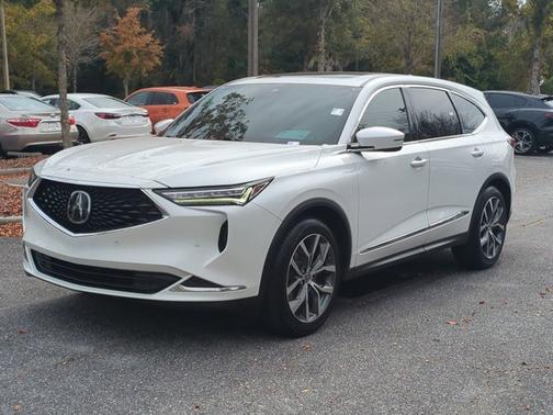 2022 Acura MDX w/Technology Package
