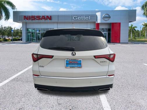 2022 Acura MDX w/Technology Package