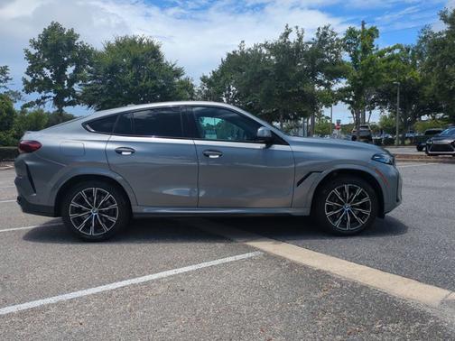 2024 BMW X6 xDrive40i