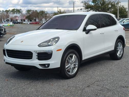 2016 Porsche Cayenne Base