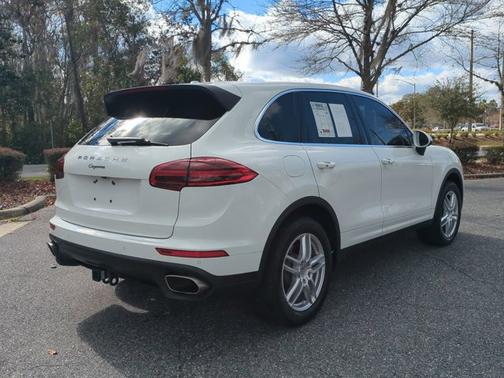 2016 Porsche Cayenne Base