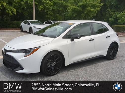 2022 Toyota Corolla Hatchback SE Nightshade Edition