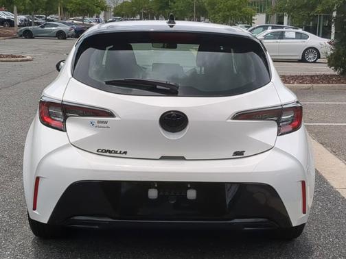 2022 Toyota Corolla Hatchback SE Nightshade Edition