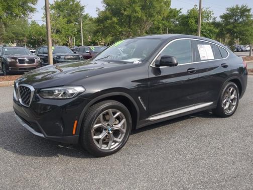2024 BMW X4 xDrive30i