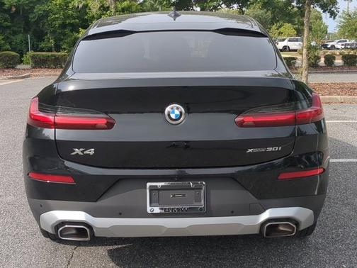 2024 BMW X4 xDrive30i