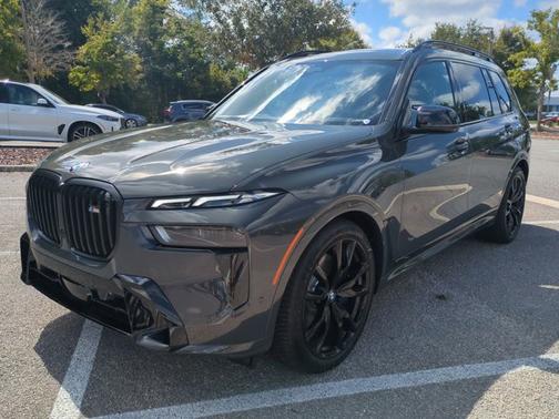 2026 BMW X7 M60i
