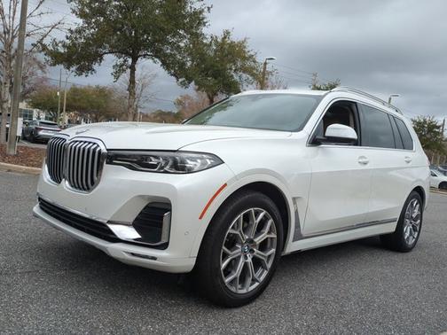 2022 BMW X7 xDrive40i
