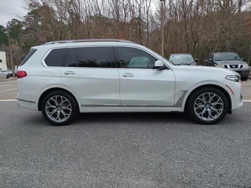 2022 BMW X7 xDrive40i