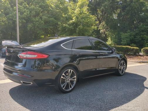 2020 Ford Fusion Titanium