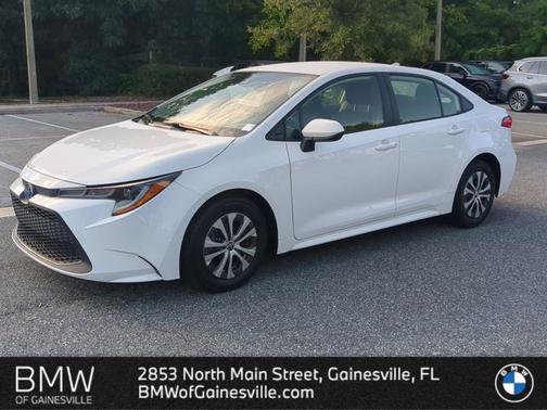 2022 Toyota Corolla Hybrid LE