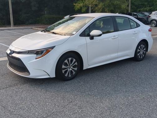 2022 Toyota Corolla Hybrid LE