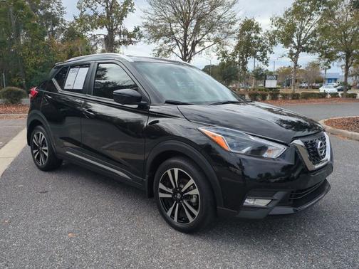 2018 Nissan Kicks SR
