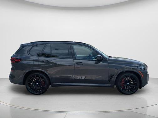 Dravit Grey Metallic 2026 BMW X5 M60i