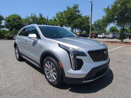 2020 Cadillac XT4 Premium Luxury