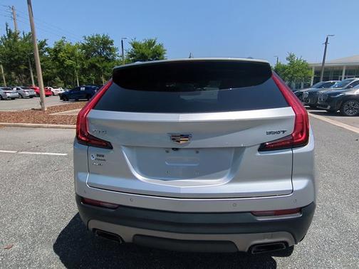 2020 Cadillac XT4 Premium Luxury