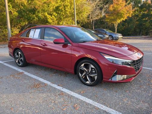 2023 Hyundai ELANTRA Limited