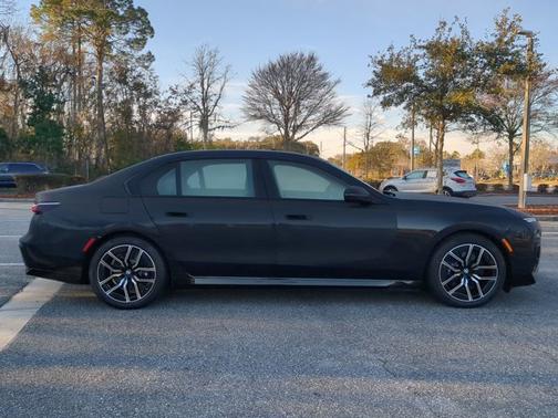 2024 BMW i7 xDrive60