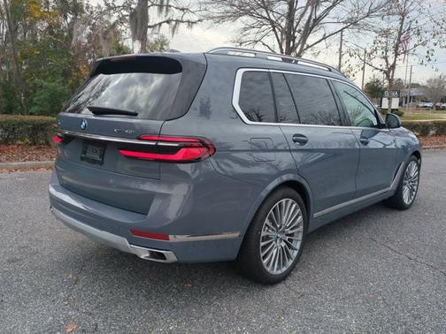 2026 BMW X7 xDrive40i