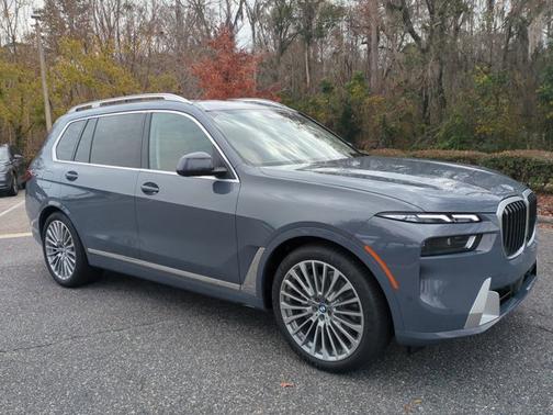 2026 BMW X7 xDrive40i