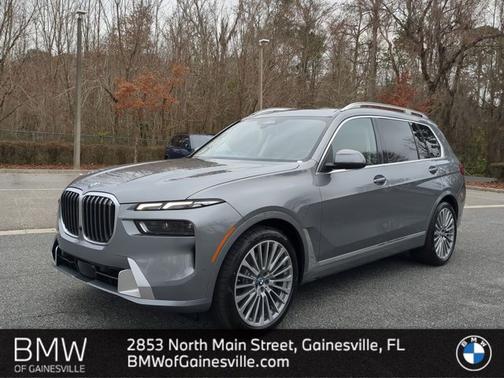 2025 BMW X7 xDrive40i