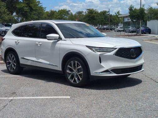 2022 Acura MDX w/Technology Package