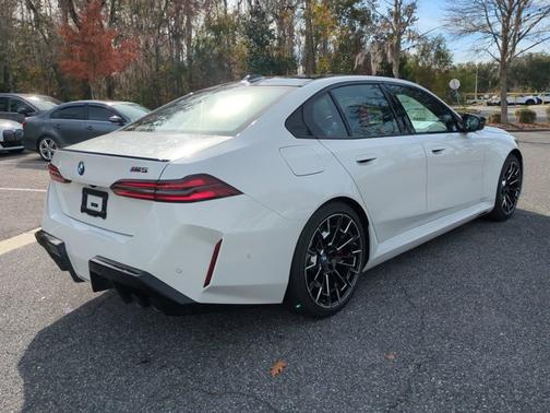 Alpine White 2026 BMW M5 Base