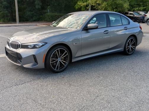 2023 BMW 330e 330e