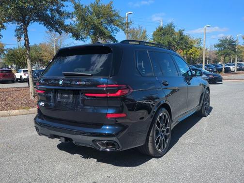 2026 BMW X7 M60i