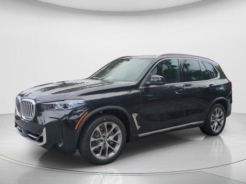 Black Sapphire Metallic 2026 BMW X5 xDrive40i