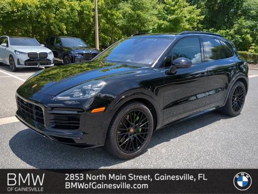2023 Porsche Cayenne GTS