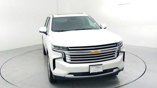 Iridescent Pearl Tricoat 2023 Chevrolet Tahoe High Country