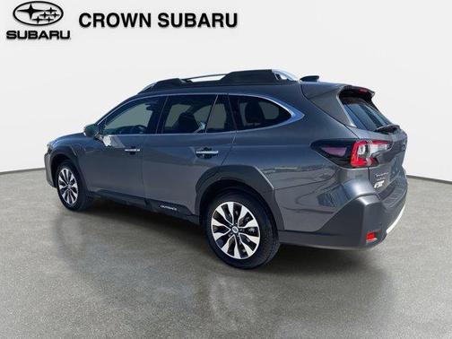 2025 Subaru Outback Touring XT