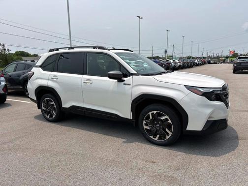 2025 Subaru Forester Hybrid Premium