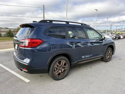 2025 Subaru Ascent Bronze Edition 7-Passenger