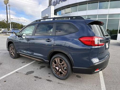 2025 Subaru Ascent Bronze Edition 7-Passenger