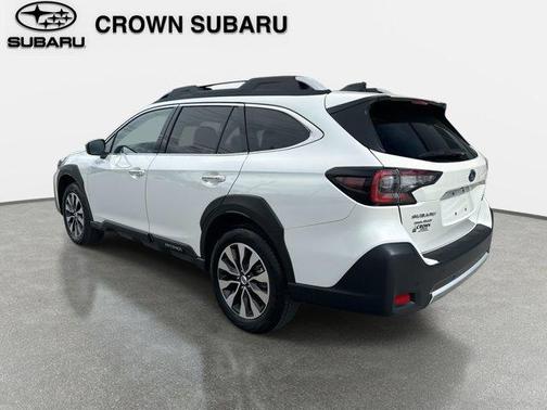 2025 Subaru Outback Touring