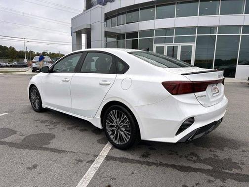 2022 Kia Forte GT-Line