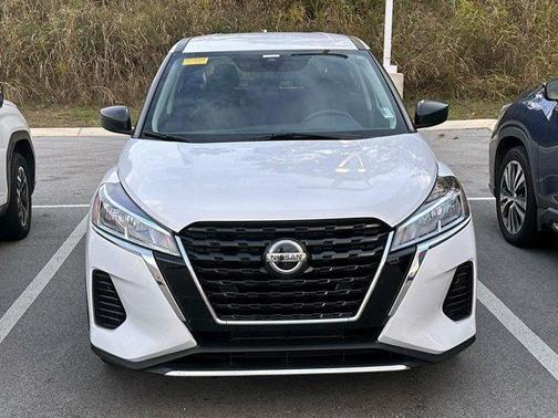 2021 Nissan Kicks S