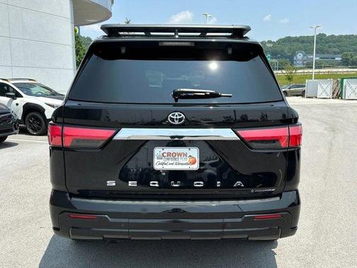 2025 Toyota Sequoia SR5